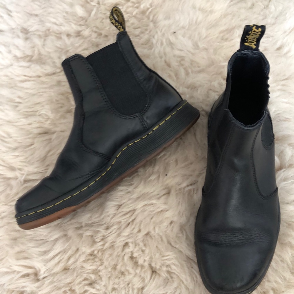 Dr Martens Grayson Chelsea Boot